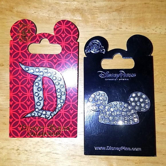 Disney Pins - Picture 1 of 2